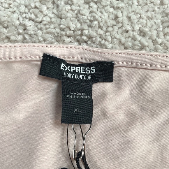 Express Body Contour Compression V-Neck Thong Bodysuit Blush Pink XL NEW - Picture 4 of 7